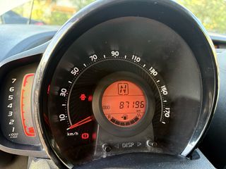 Toyota Aygo 2020 X-Play Sport Connect MMT FRW 1.0-thumb-17
