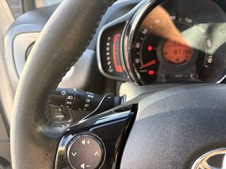Toyota Aygo 2020 X-Play Sport Connect MMT FRW 1.0-thumb-28