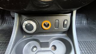 Dacia Duster 2011 1.5 DCI 110HP 4X4 SPORTIVE-thumb-13