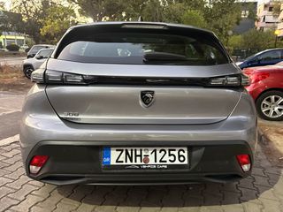 Peugeot 308 2022 BlueHDi 130 S&S EAT8 Active Plus 1.5-thumb-4
