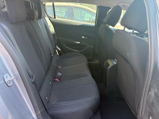 Peugeot 308 2022 BlueHDi 130 S&S EAT8 Active Plus 1.5-thumb-11