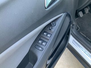 Opel Crossland X 2019-thumb-13