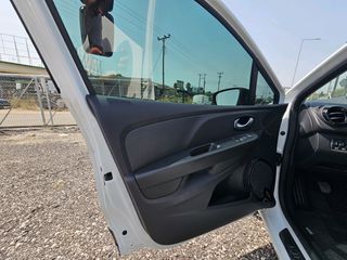 Renault Clio 2019 limited-thumb-10