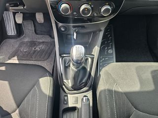 Renault Clio 2019 limited-thumb-15