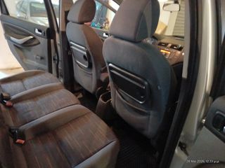 Ford C-Max 2008 TITANIUM-thumb-13
