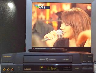 Video TOSHIBA μοντ.V705W.6κέφαλο-NICAM HI-FI Αγγλίας