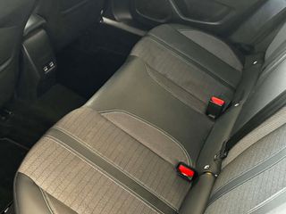 Peugeot 2008 2022 ALLURE 130 AUTO-thumb-4