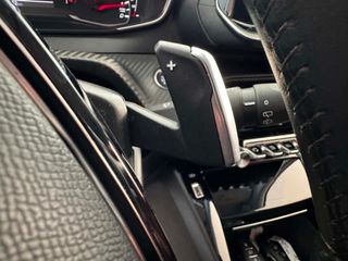 Peugeot 2008 2022 ALLURE 130 AUTO-thumb-11