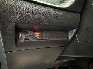Peugeot 2008 2022 ALLURE 130 AUTO-thumb-22