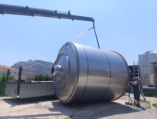ΑΝΟΞΕΙΔΩΤΗ ΔΕΞΑΜΕΝΗ ΑΠΟΘΗΚΕΥΣΗΣ ΥΓΡΩΝ ΤΡΟΦΙΜΩΝ (INOX 304) ΚΑΘΕΤΗ, (μεταχειρισμένη σε εξαιρετική κατάσταση) Χωρητικότητα: 40 κυβικά-thumb-2