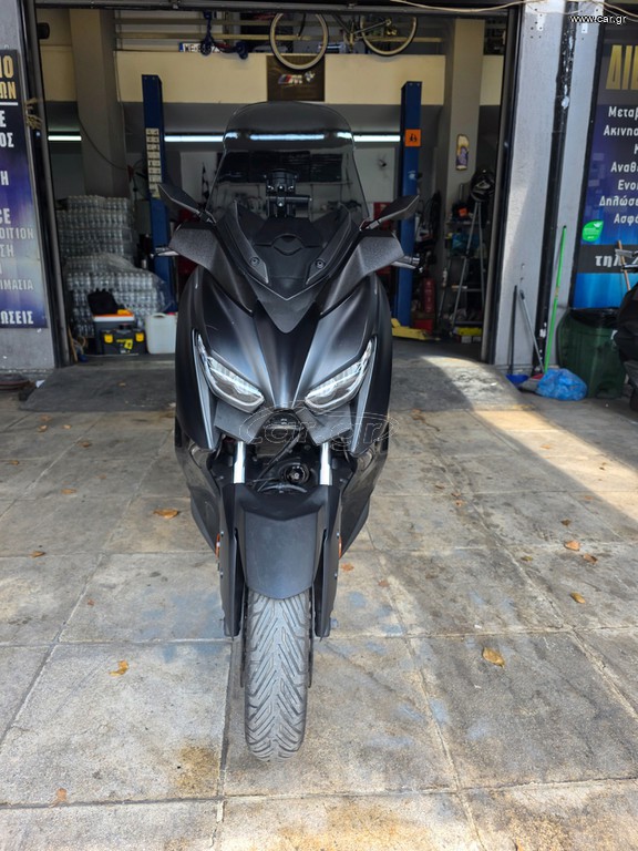 Yamaha XMAX 400 2019 IRON XMAX 400