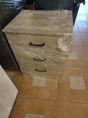 Διάφορα έπιπλα, μεταχειρισμένα 3 μηνών / Various furniture, used for 3 months.