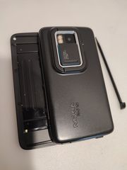 Nokia N-900-thumb-2