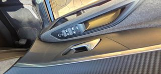 Peugeot 3008 2023 1.5 BLUEHDI 130 ACTIVE PACK EAT8-thumb-26