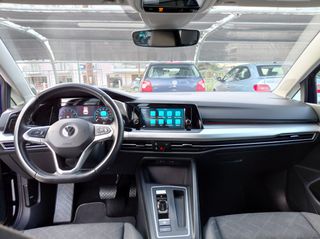 Volkswagen Golf 2021 eTSI MHEV Life DSG-thumb-23
