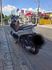 Piaggio Beverly 300i 2013 300 ie-thumb-3