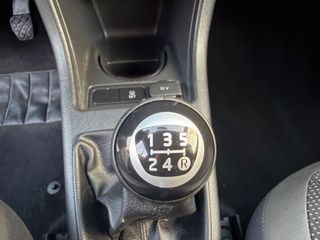Volkswagen Up 2016 HIGH UP-thumb-27
