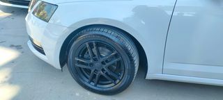 Skoda Octavia 2019 1600 CC-thumb-6