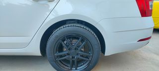 Skoda Octavia 2019 1600 CC-thumb-7