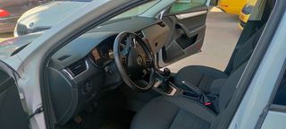 Skoda Octavia 2019 1600 CC-thumb-8