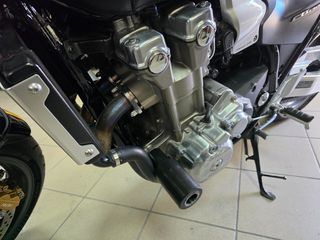 ΜΑΝΙΤΆΡΙΑ CB13000 03-13 / CB 1300 03-13