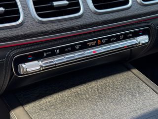 Mercedes-Benz GLE 63AMG 2022 S COUPE 4MATIC+-thumb-38