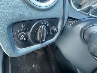Ford Fiesta 2010 TITANIUM-thumb-14