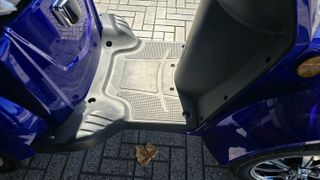 Ηλεκτρικό αμαξίδιο σαν καινούργιο-thumb-11