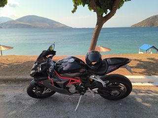 Mv Agusta F3 2012-thumb-21