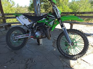 Kawasaki KX 125 2001-thumb-5