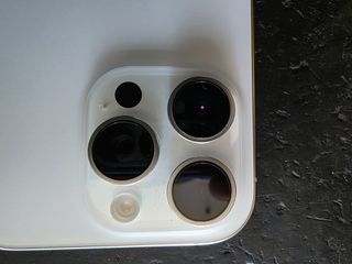 IPhone 16 pro 256 GB-thumb-1