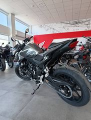 Honda Hornet 2026 750-thumb-3