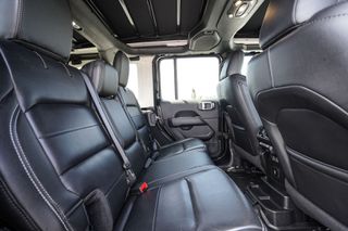 Jeep Wrangler 2019 SAHARA UNLIMITED Sky One-Touch-thumb-15
