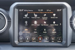 Jeep Wrangler 2019 SAHARA UNLIMITED Sky One-Touch-thumb-25
