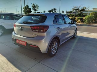 Kia Rio 2021 1.0 ADVANCE-thumb-5