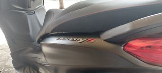 Piaggio Beverly 400 2022 HPE S black matte-thumb-10