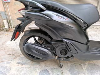 Piaggio Liberty 150 2021-thumb-7