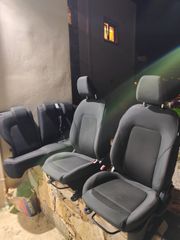 Πωλείτε σαλόνι ford fiesta mk8 st-line μαζί με την κονσόλα του