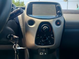 Toyota Aygo 2015 AYGO X-PLAY TOUCH MMT 5 DOORS AYTOMATIC-thumb-7
