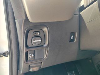 Toyota Aygo 2015 AYGO X-PLAY TOUCH MMT 5 DOORS AYTOMATIC-thumb-8