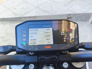 KTM 1290 Super Duke R 2019-thumb-43