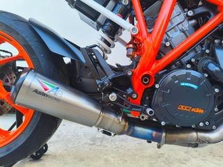 KTM 1290 Super Duke R 2019-thumb-20
