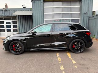 Audi RS3 2024 SPORTBACK-thumb-3