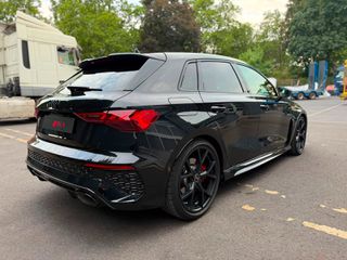 Audi RS3 2024 SPORTBACK-thumb-6