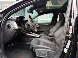 Audi RS3 2024 SPORTBACK-thumb-8