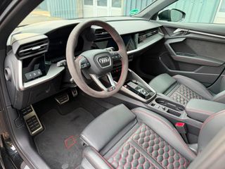 Audi RS3 2024 SPORTBACK-thumb-10