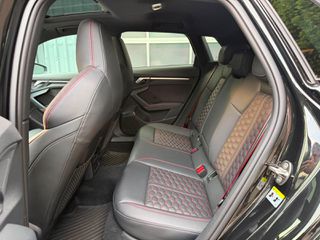 Audi RS3 2024 SPORTBACK-thumb-18