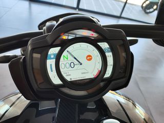 Triumph Rocket TFC 2020 Tec-thumb-9