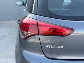 Hyundai i 20 2016 1.2 /  AUTO ΛΑΖΑΡΙΔΗΣ-thumb-11