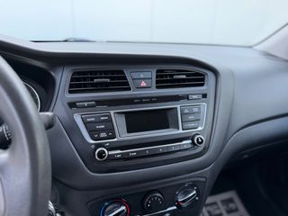 Hyundai i 20 2016 1.2 /  AUTO ΛΑΖΑΡΙΔΗΣ-thumb-19